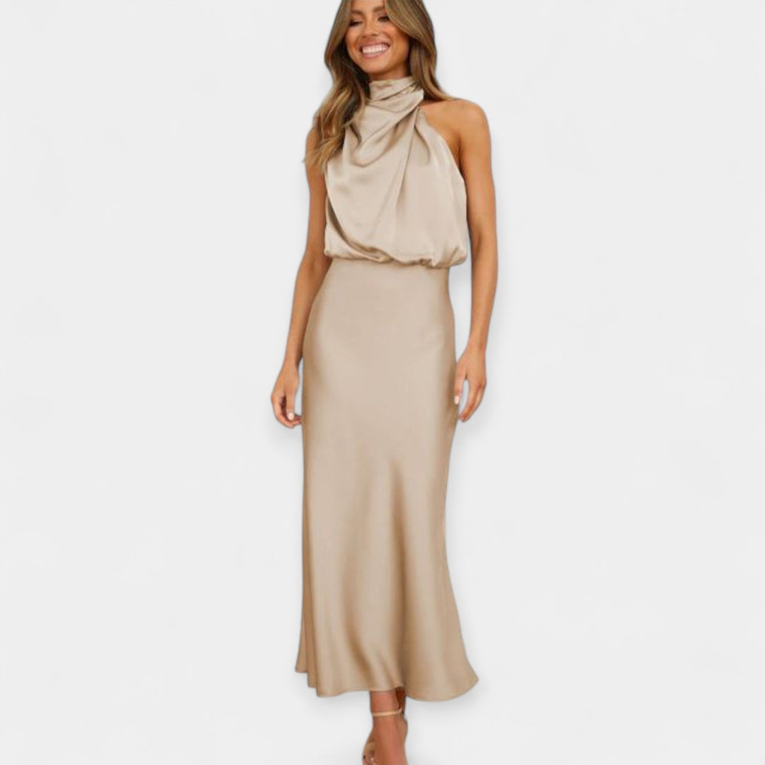 Vestido Maxi com Ombros Descobertos