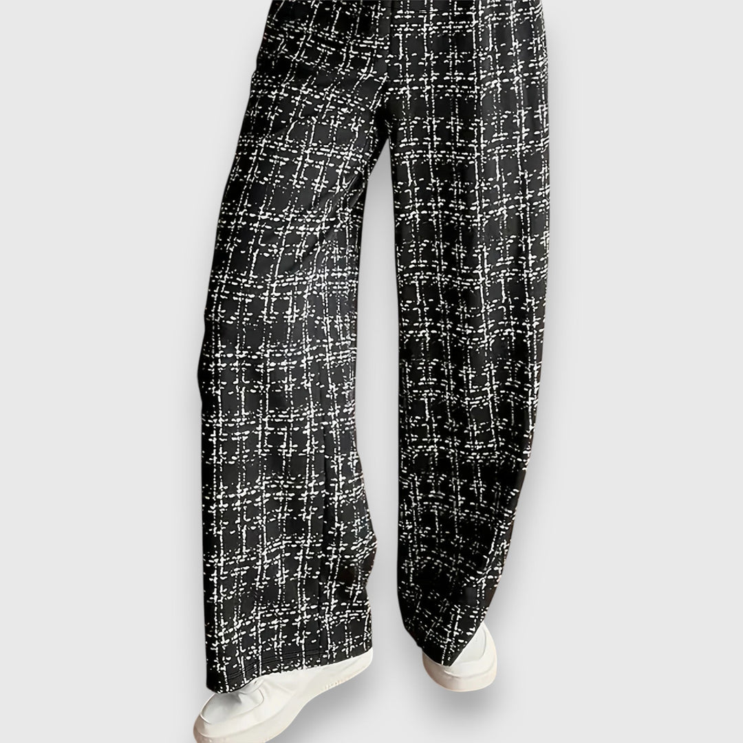 Conjunto de Dois Peças com Decote em V e Calças Correspondentes