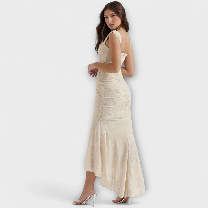 Vestido Longo com Corset Elegante e Sofisticado
