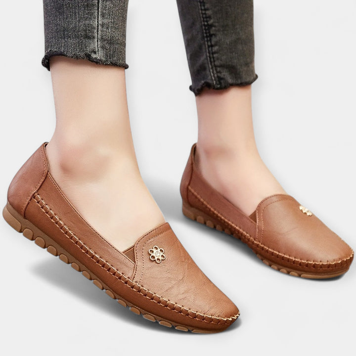 Sapatos Slip-On Confortáveis com Sola Macia