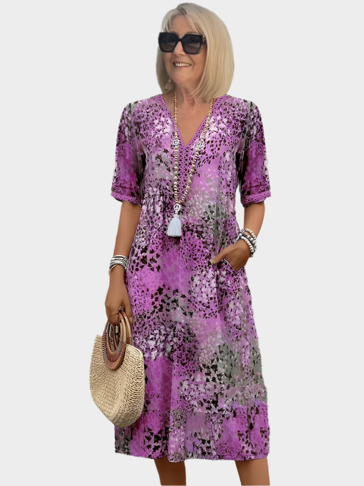 Vestido Arejado com Padrão de Verão e Decote em V