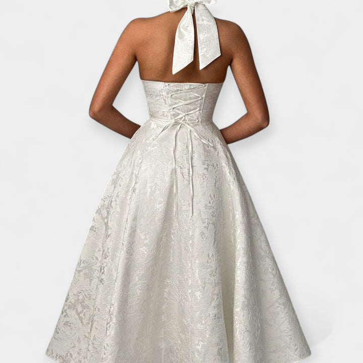 Vestido Midi com Costas Descobertas e Estiloso Corset