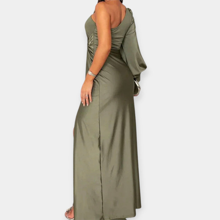 Vestido Maxi com Um Ombro e Fenda