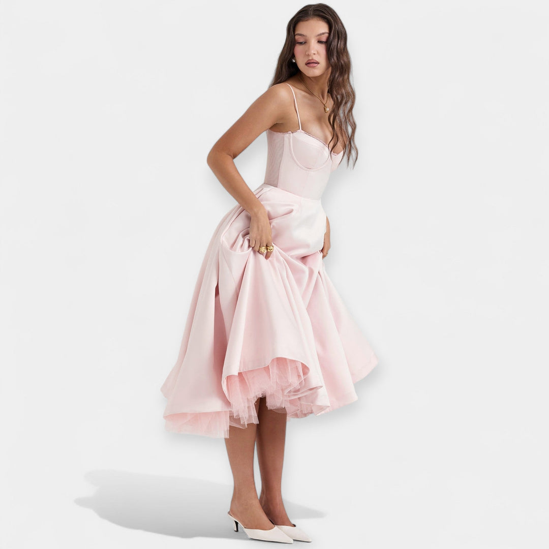 Vestido Midi com Transparências de Tule