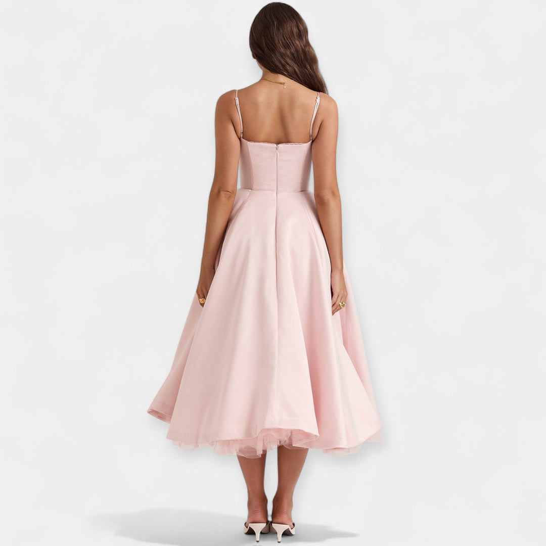 Vestido Midi com Transparências de Tule