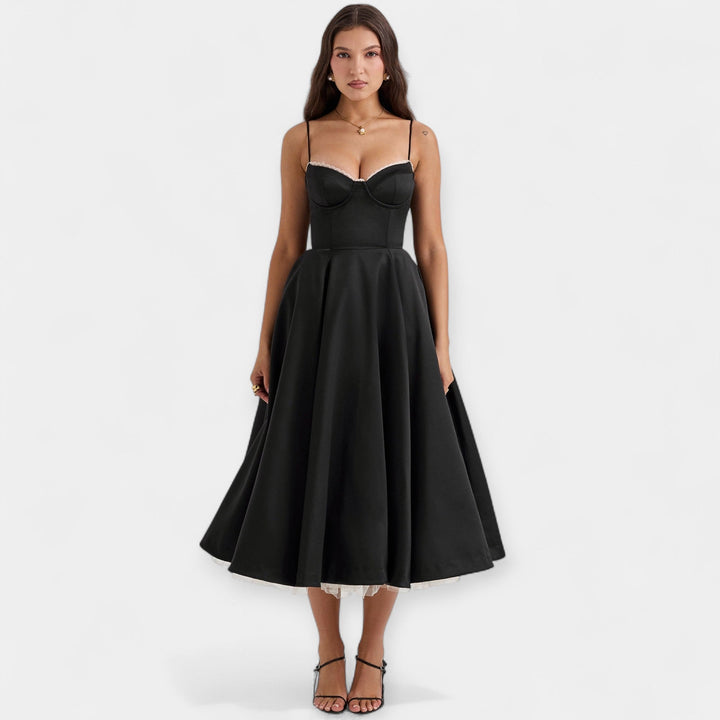 Vestido Midi com Transparências de Tule