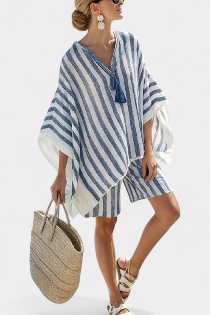 Conjunto riscas Nancy com blusa oversized e elegantes calções