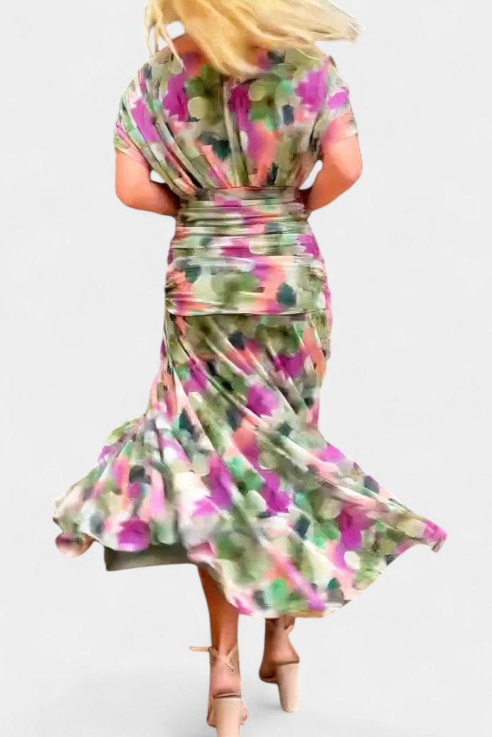 Vestido Longo com Estampado Floral e Decote em V