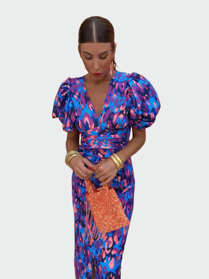 Vestido Midi de Elegância
