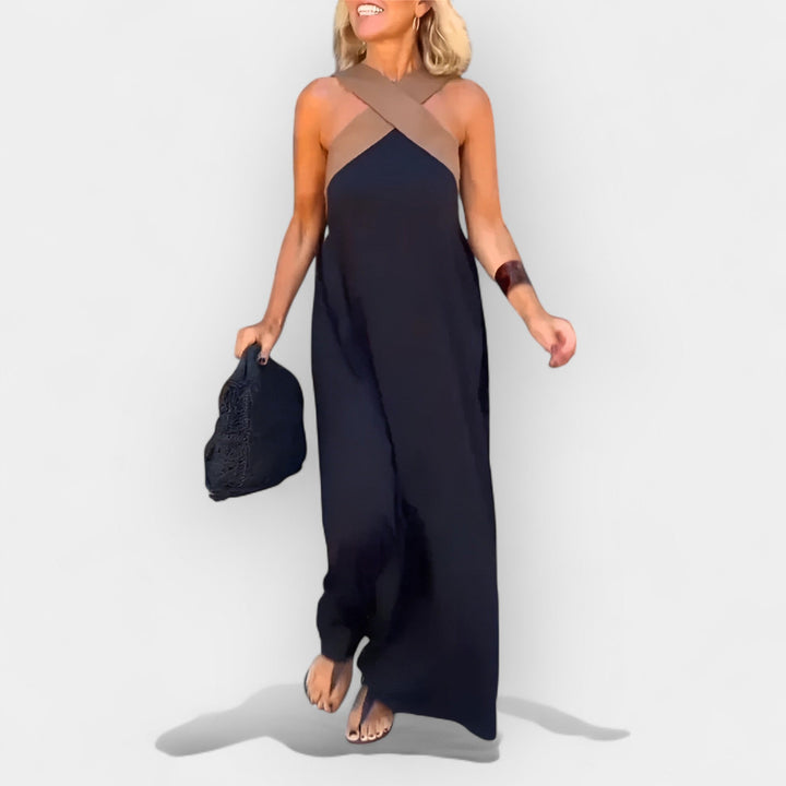Vestido Arejado com Decote Cruzado
