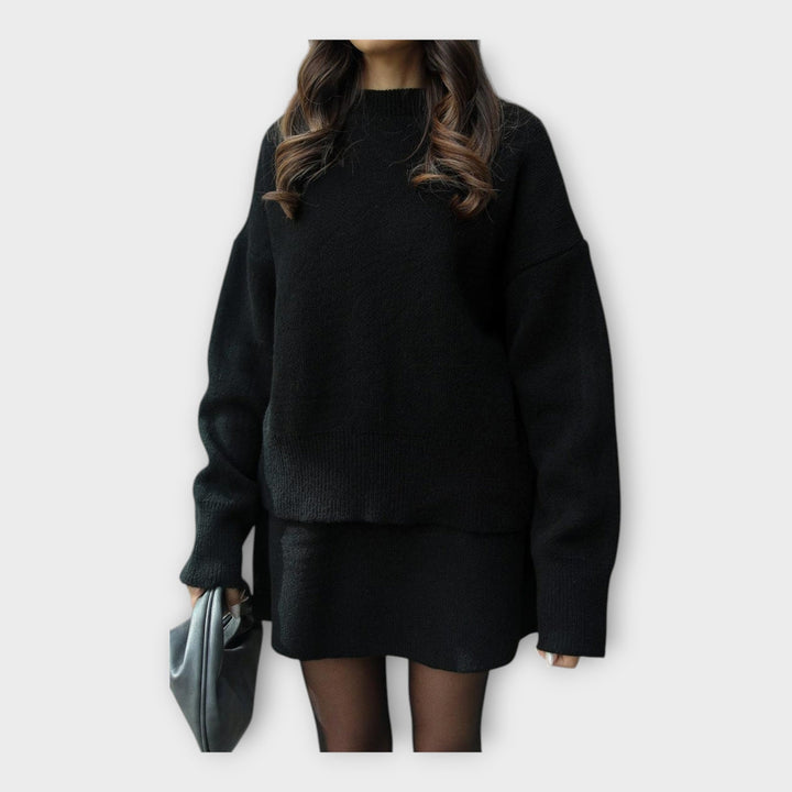 Conjunto de Blusa de Malha e Saia com Linha Moderna