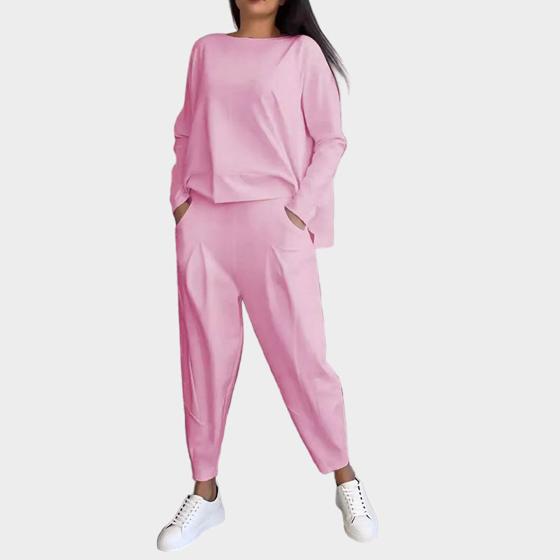 Conjunto de Blusa e Calças com Leveza Elegante