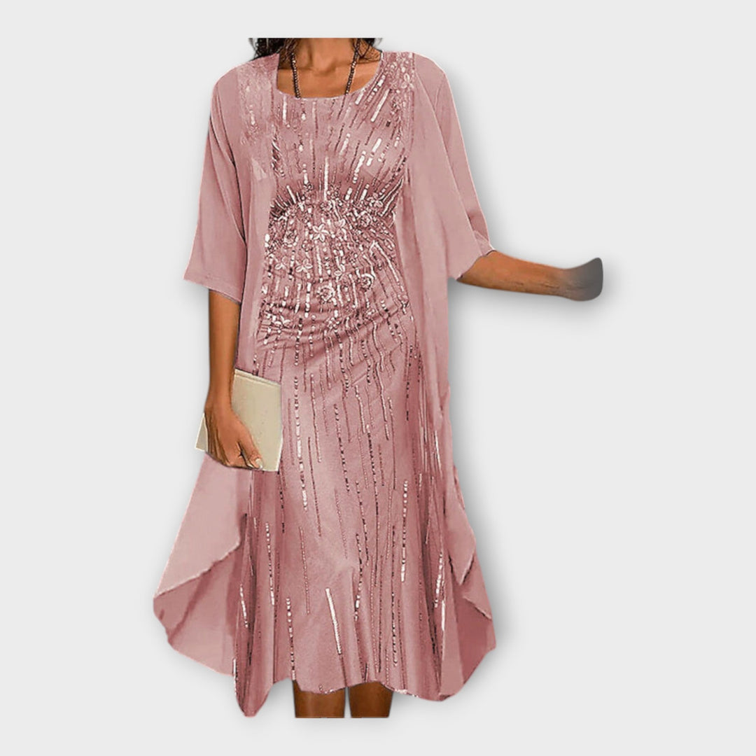 Vestido Arejado com Casaco Externo e Padrões