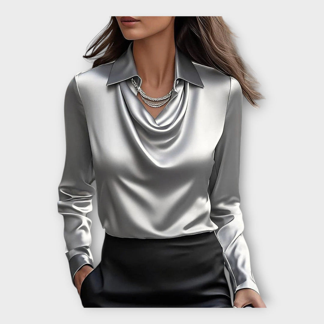 Blusa de Cetim com Decote Drapé e Gola