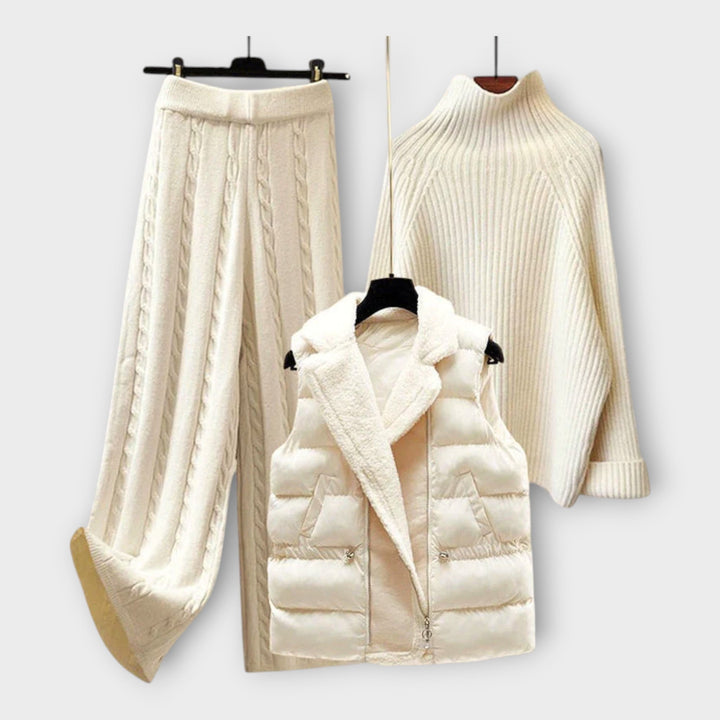 Conjunto com Gola Alta, Calças e Colete Sem Mangas