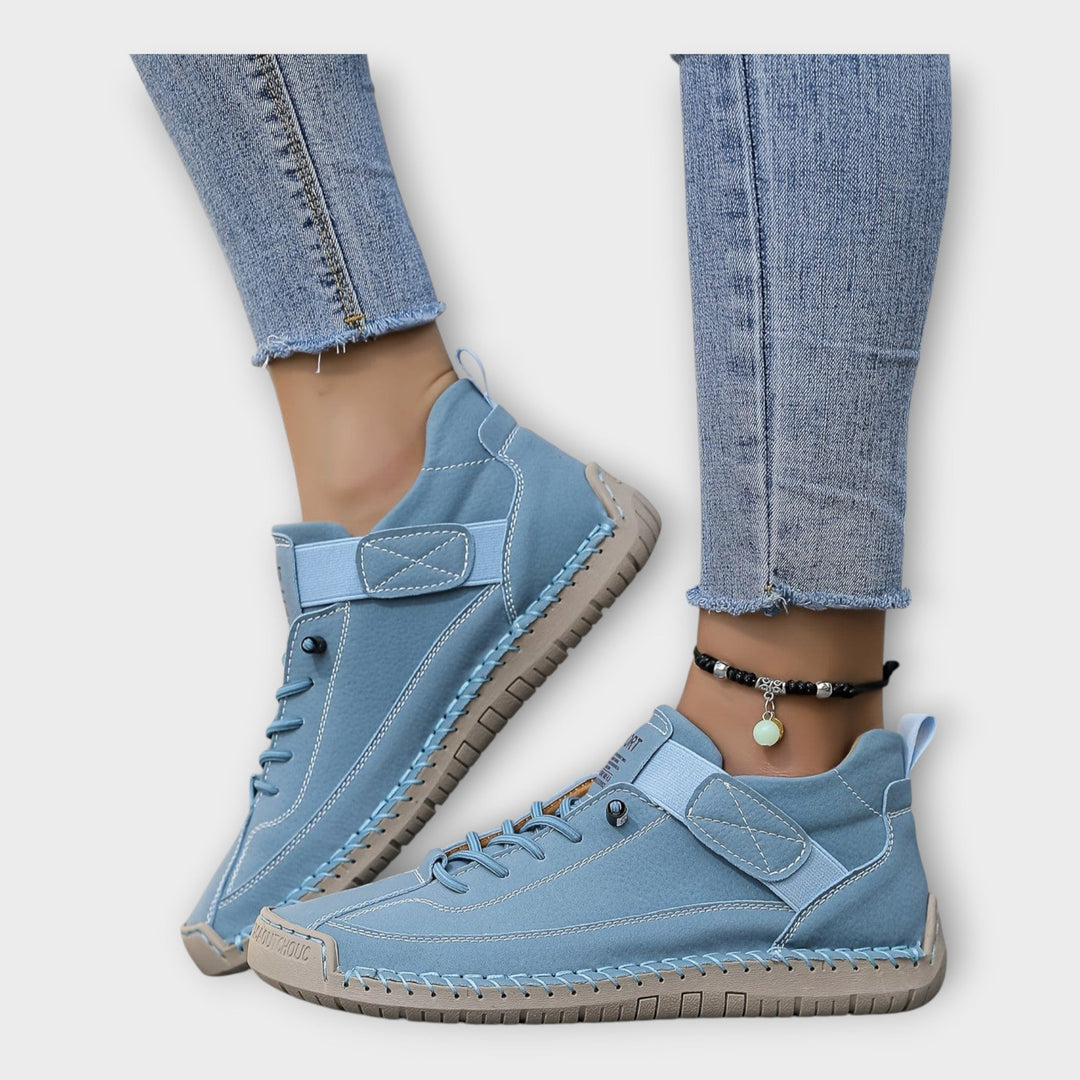 Sapatilhas desportivas com design elegante e prático